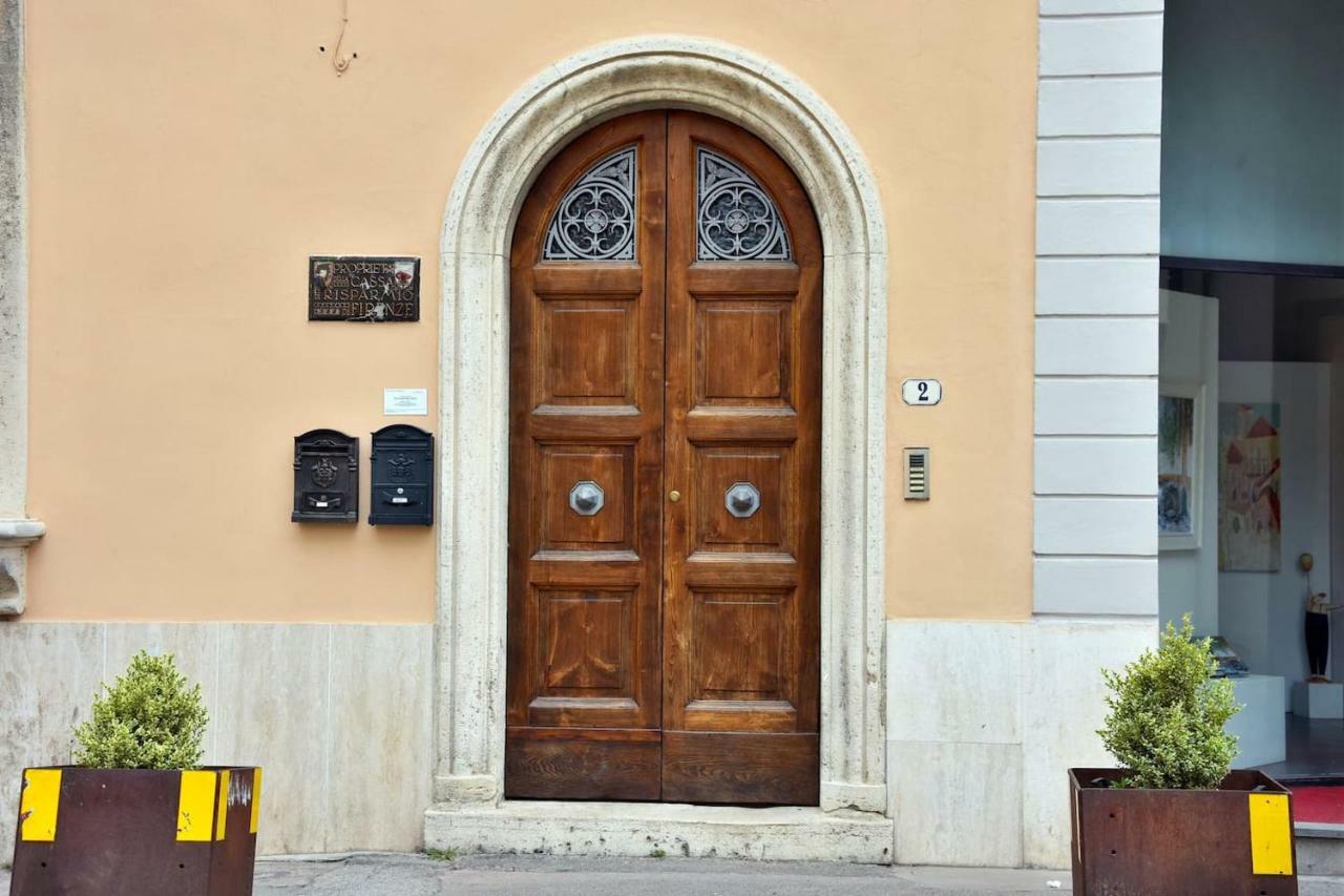 Piazza Arnolfo 1932 Apartment Colle Val D'Elsa Bagian luar foto